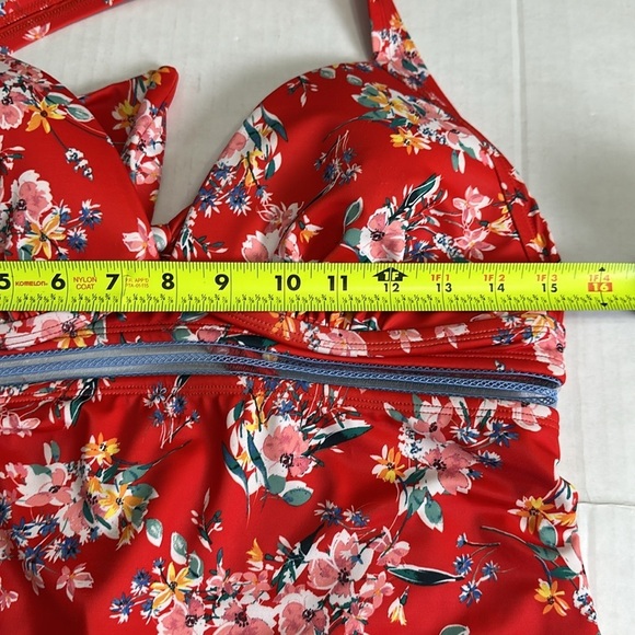 Jessica Simpson Chantilly Halter Red Floral Swim Tankini Top NWT Size Large - Picture 8 of 11
